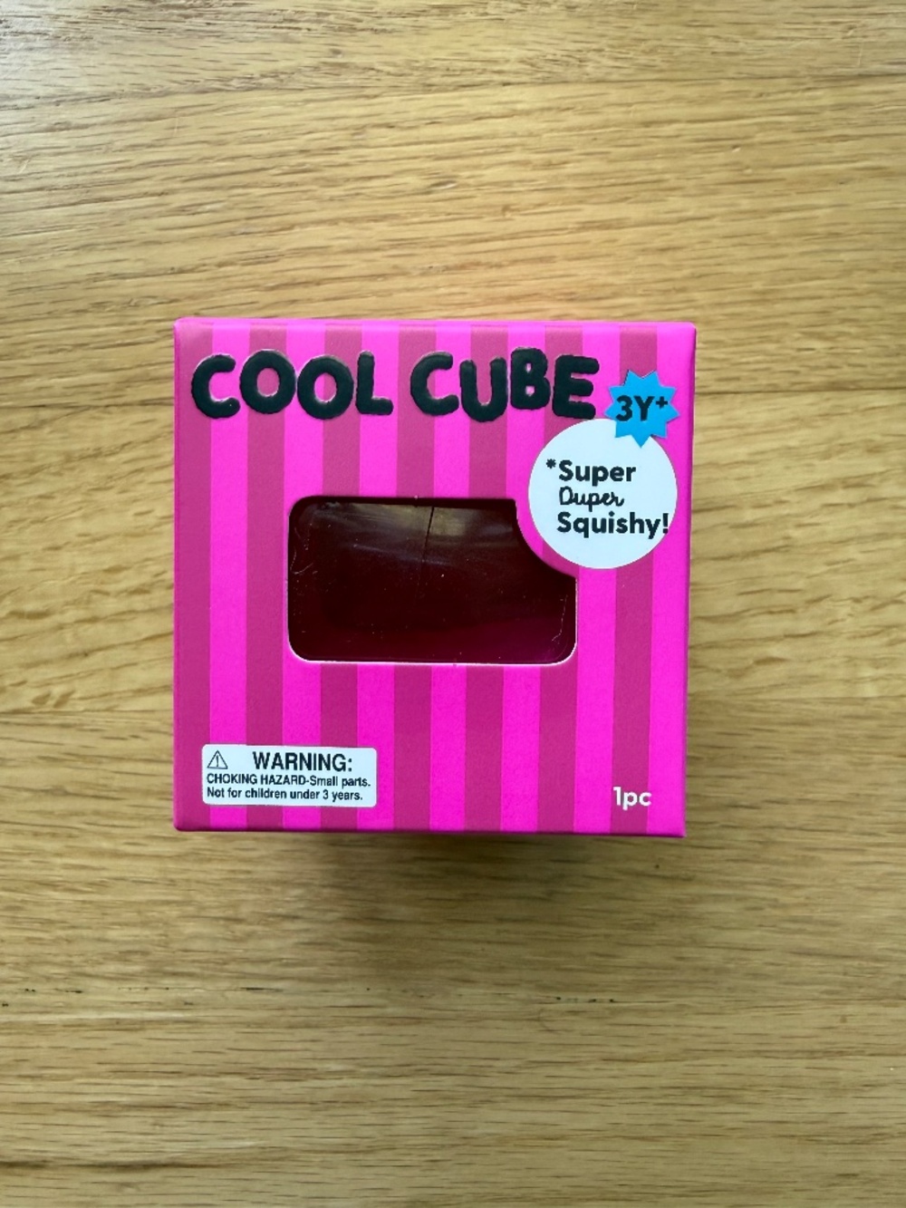 J’adore Cool Cube Pink Squeeze squish and stay cool - super duper squish